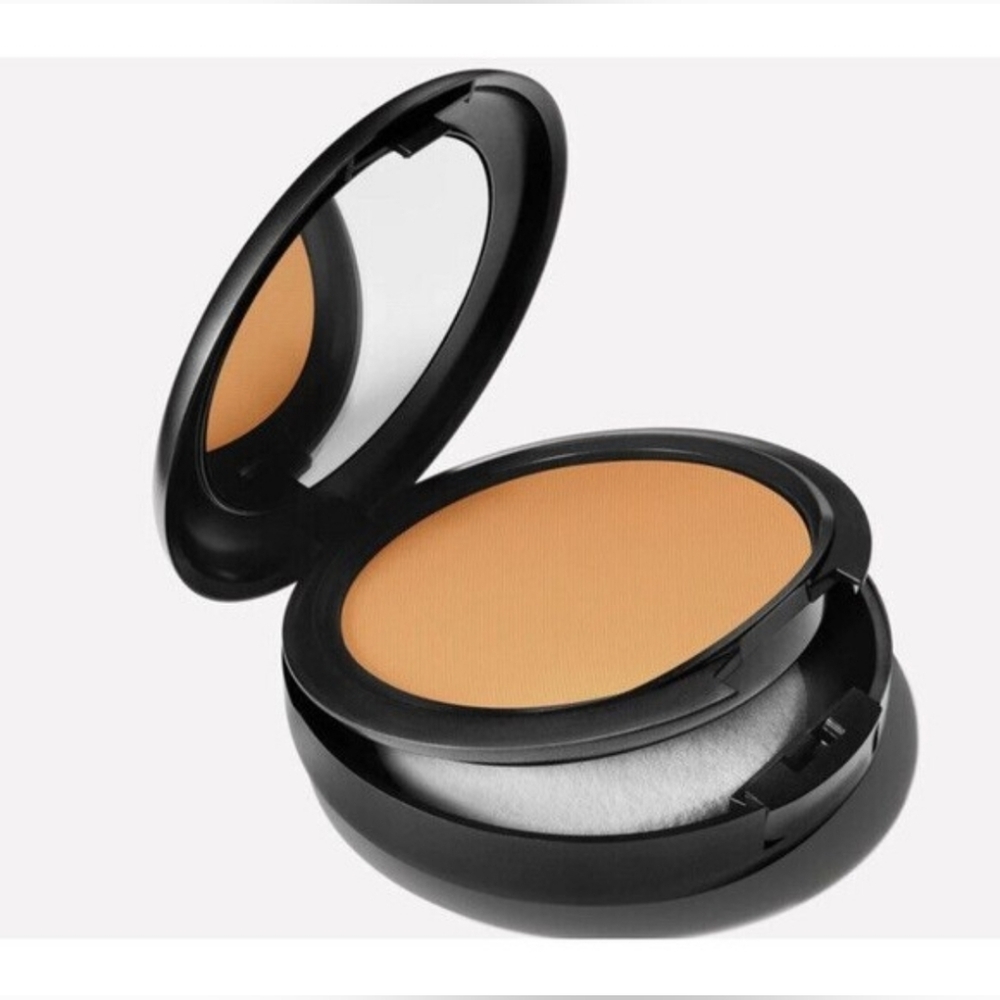 NW44 MAC Cosmetics Studio Fix Powder Plus Foundation Brand New In Box Full Size